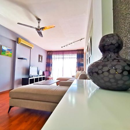 Sun Kissed Apartment Ларнака Екстер'єр фото